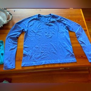 Lululemon swiftly long sleeve race length top size 12